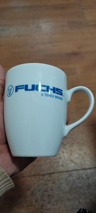 Висококачествена керамична бяла чаша