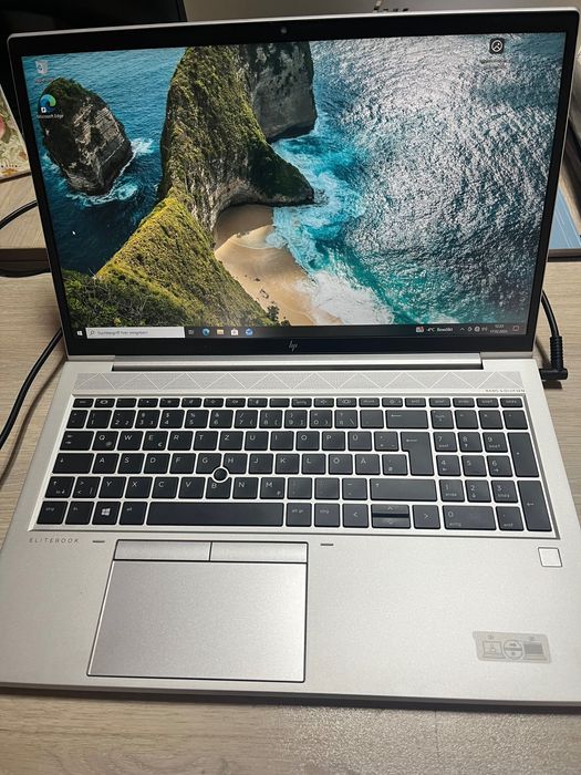 HP Elitebook 855 G8