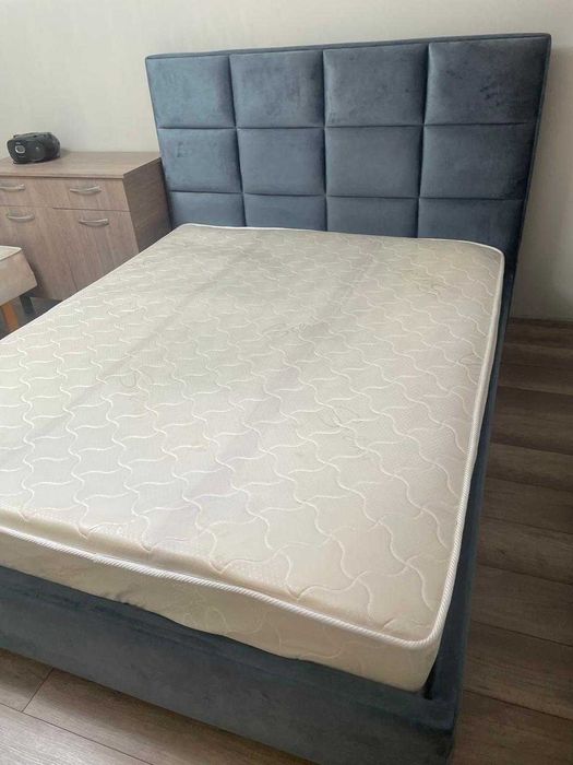 Кровать двухспальное