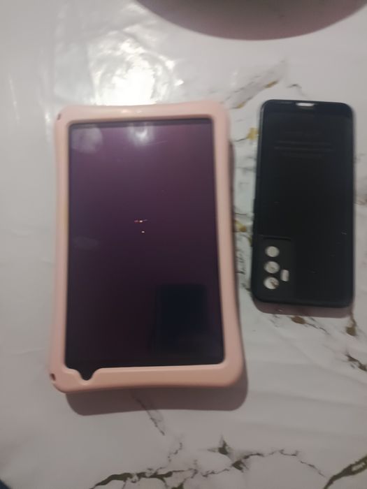 Продам планшет модель P85TEEA Андройт