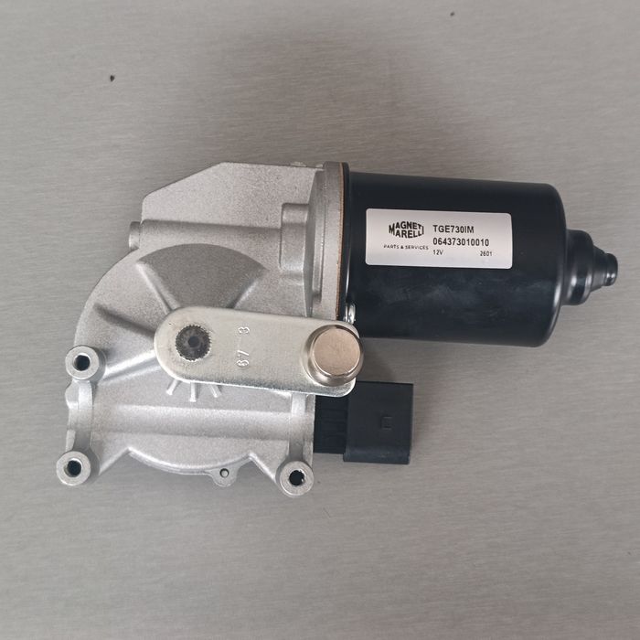 НОВО С ГАРАНЦИЯ,Моторче за чистачки BMW E60 E61 E63 E64 Magneti Marelli