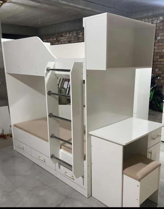 Услуги сантехника, Мебельщ