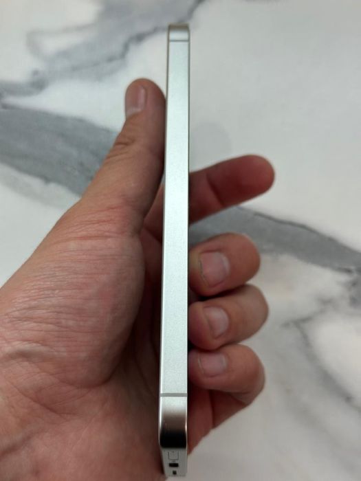Продам Samsung S24 256GB