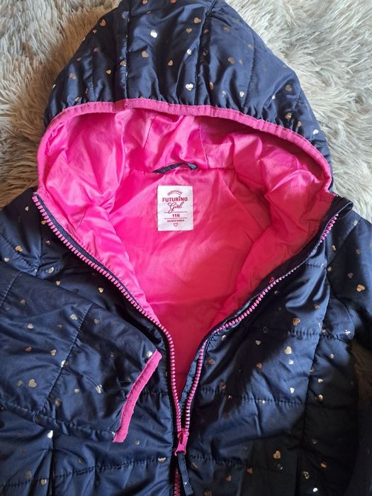 Куртка на 5-6 лет