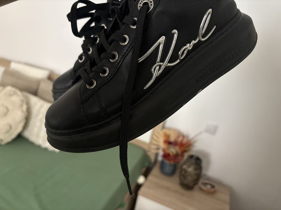 Adidasi karl lagerfel (in stare foarte buna)