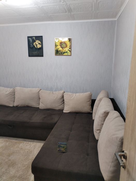 Дава се под наем Тристаен апартамент в Димитровград - 64 кв.м за 214.2 € - Снимка #2