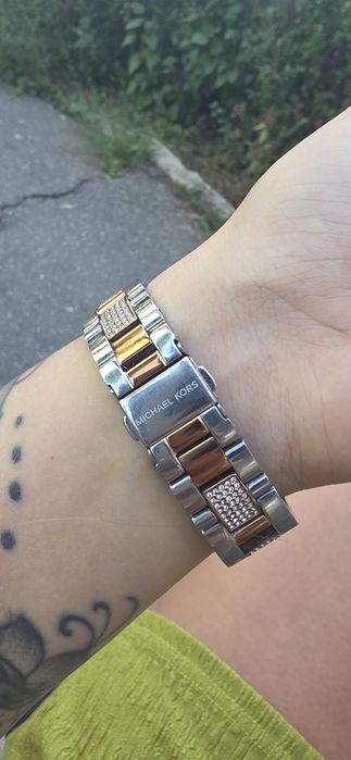 Michael kors smart