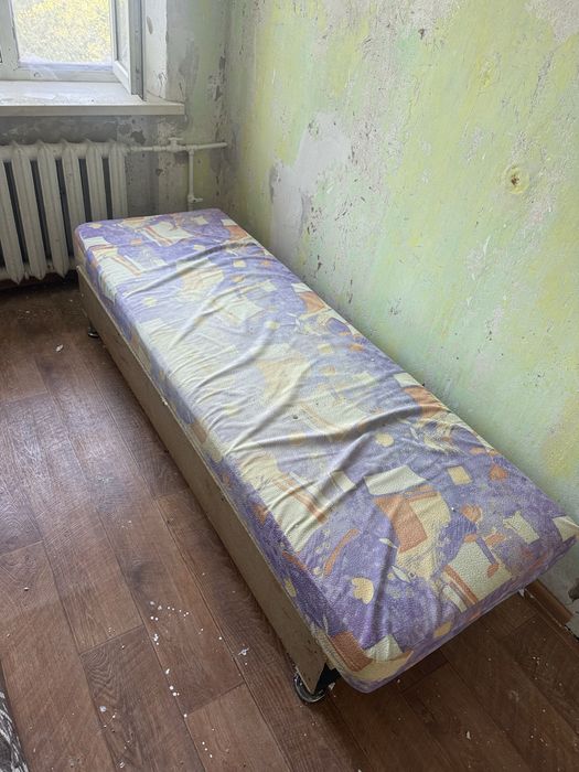 Буу диван срочно