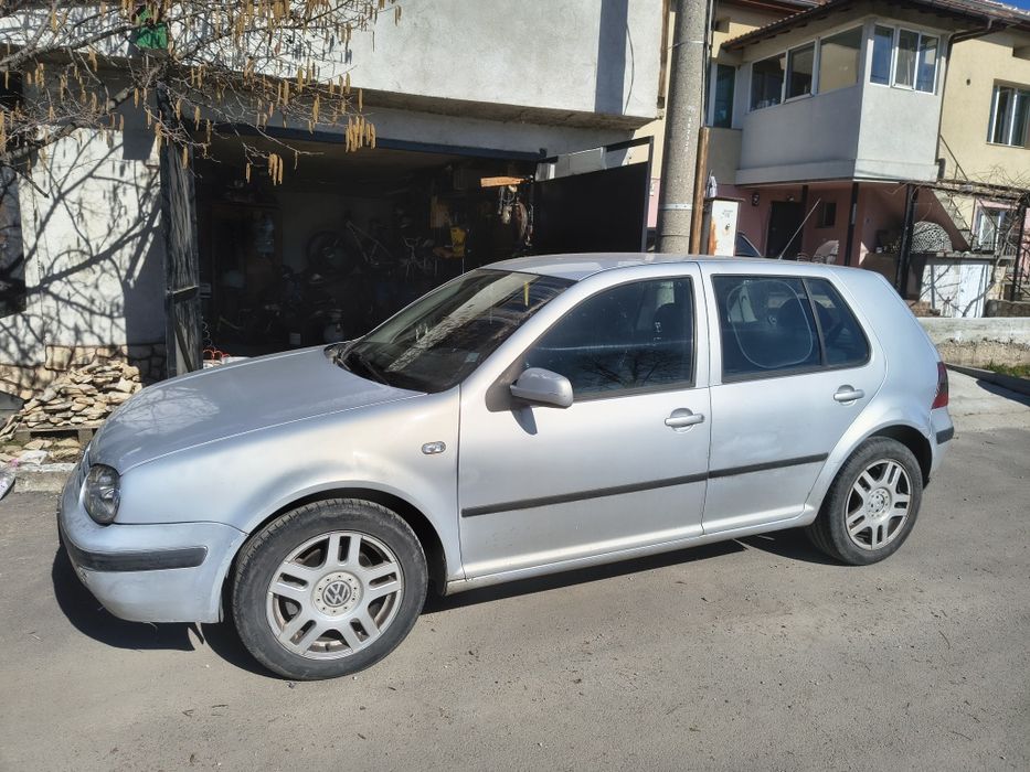 Фолксваген Голф 4 - сив