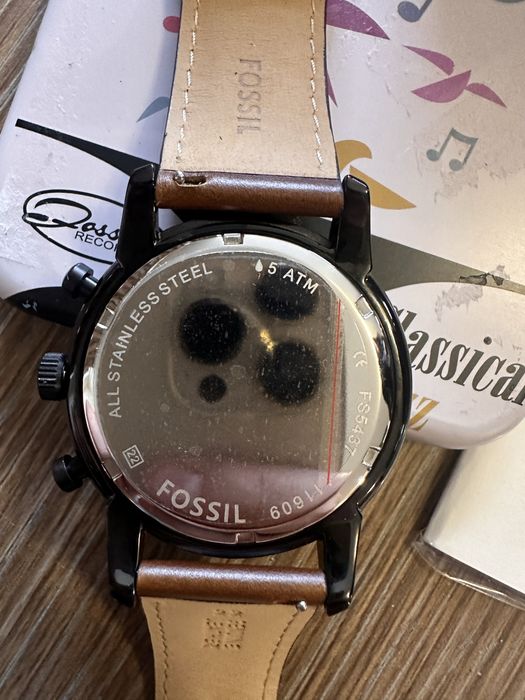 Само днес на 80€ Чисто нов часовник Fossil FS5437 – пълен комплект