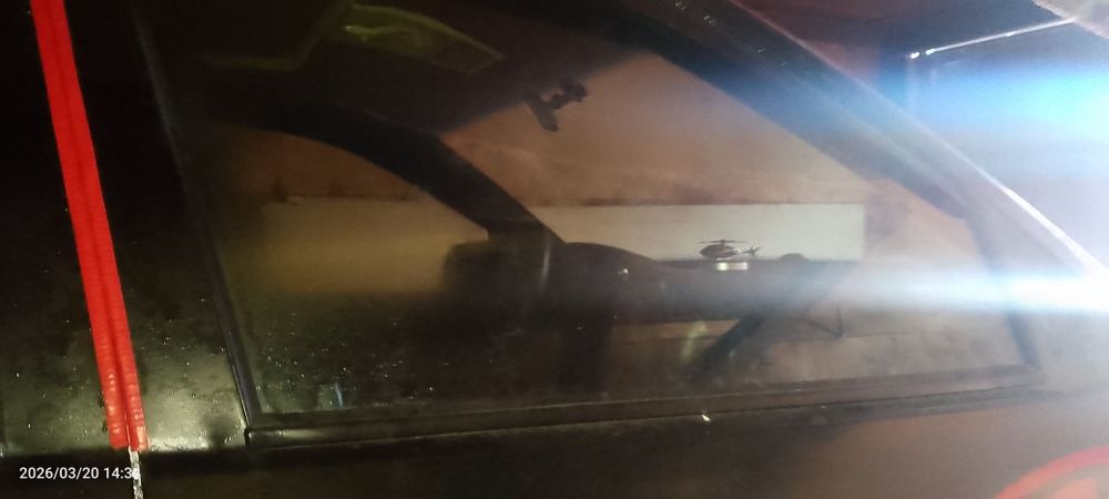 Продам машину Опель вектра а