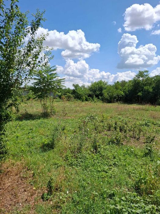 Casa de vanzare si teren Caracal, Jud Olt