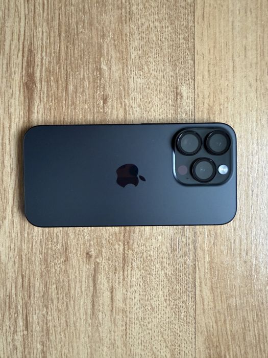 Iphone 15 Pro Black Titanium 128 Gb/ Yettel Гаранция 18 месеца