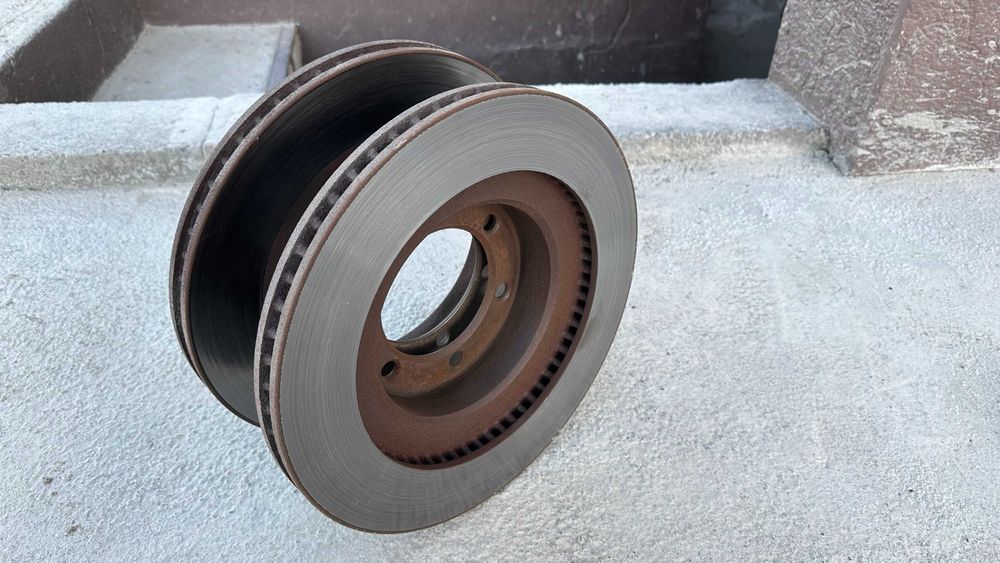 Продам тормозные диски на прадо 120