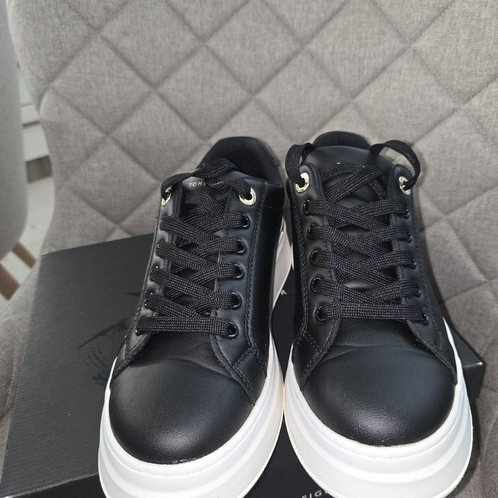 Tommy  Hilfiger 35 размер