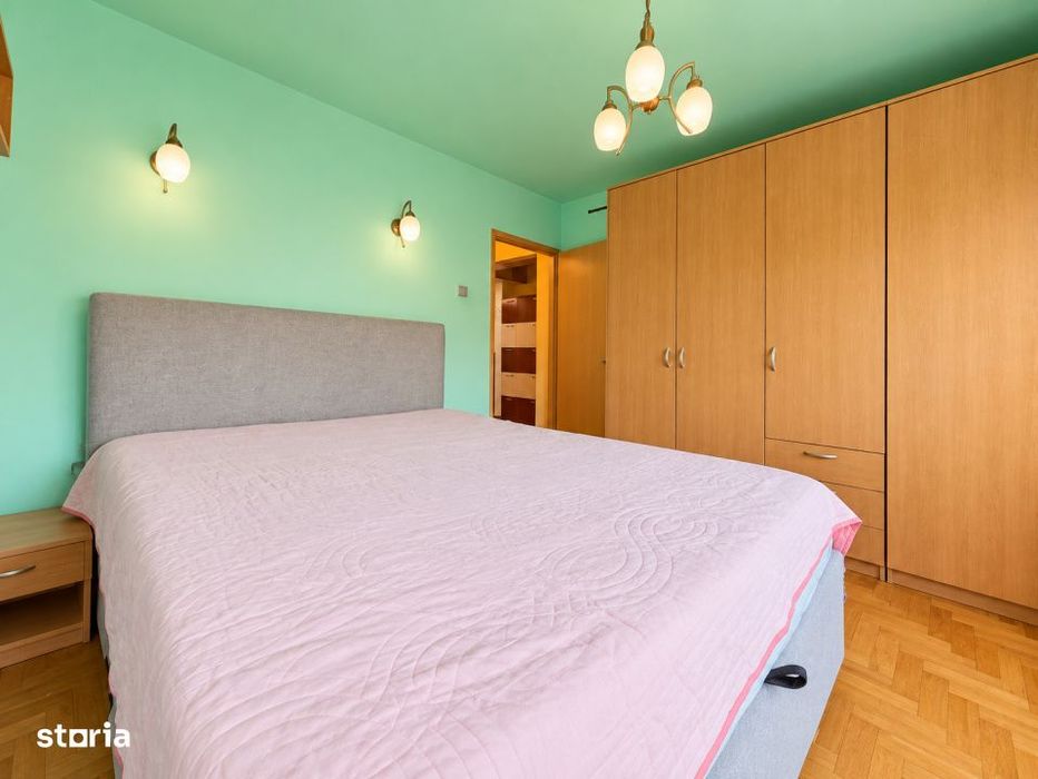 Apartament cu 3 camere, centrala proprie, de inchiriat – Zona Soarel