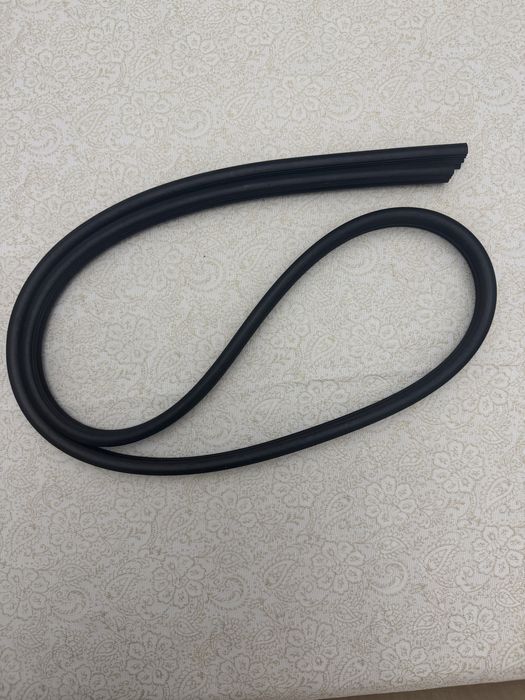 Уплотнитель (резинка) двери посудомоечной машины