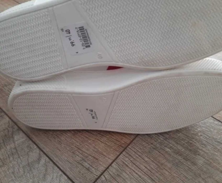 н.40 Kate Gray Sneaker, mid cut