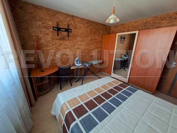 Продава се Къща в Дупница - 248 кв.м за 718 €/кв.м - Снимка #7