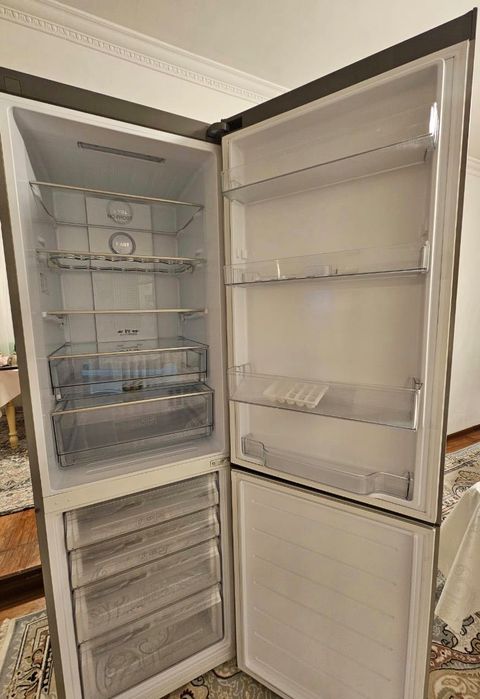 Холодильник Haier