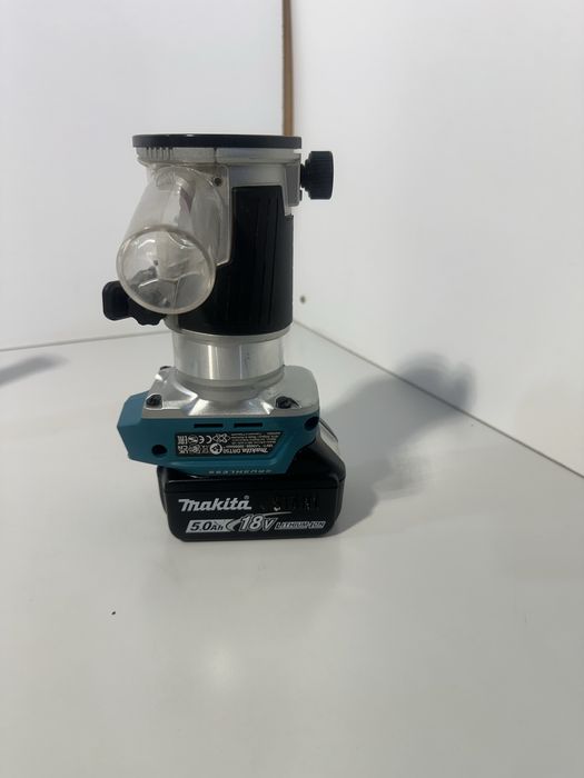 Makita DRT 50 masina de frezat