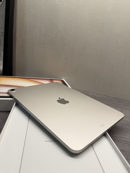 Pachet: iPad Air 11-inch (M3) Wi-Fi, 256GB, Starlight, garantie pana in 01.10.2027; Pencil Pro ; Husa orginala ; Folie de protectie privacy