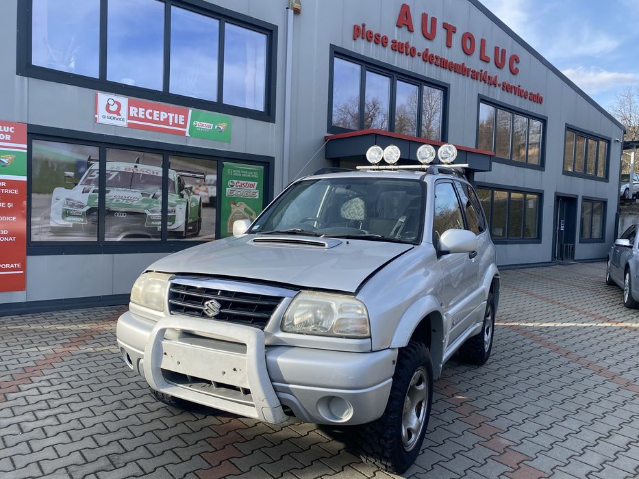 Dezmembrez / piese Suzuki Grand Vitara