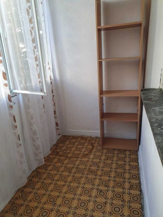 Direct proprietar- Apartament 3 camere semidecomandat