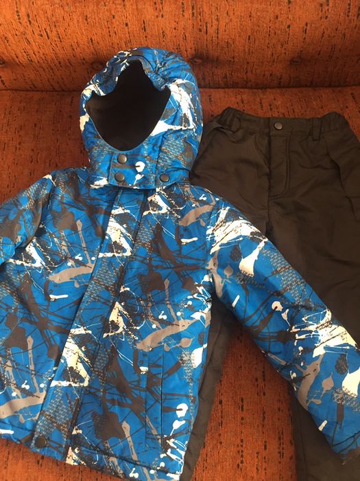 Продам комбинезон зимний