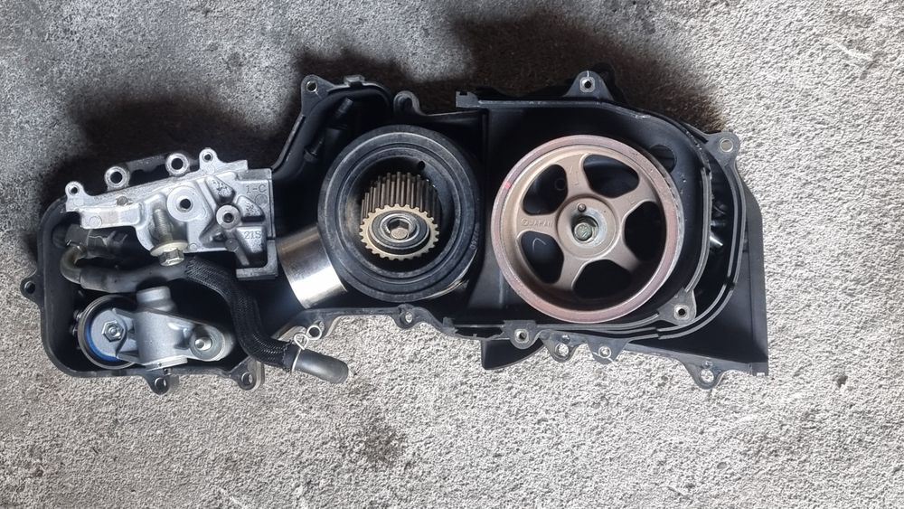 Помпа на Subaru Outback  Договорная.