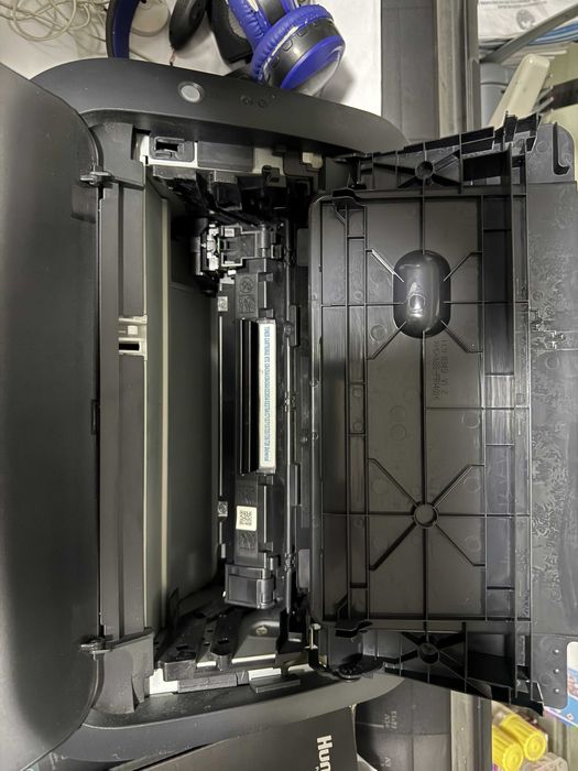 Лазерный принтер LBP6030B