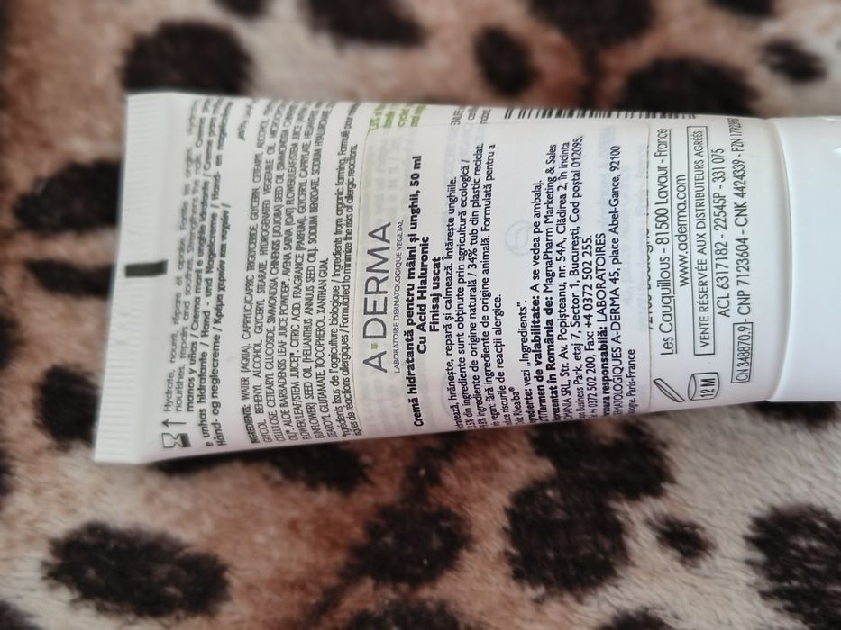 Crema pentru mâini și unghii