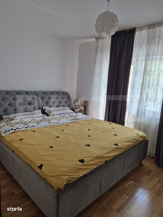 Apartament 4 camere, 80 mp, 2 balcoane, renovat, zona Manastur