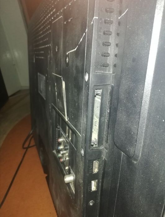 Televizor Grundig 81cm