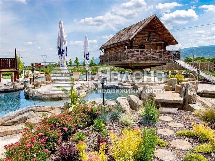 Дава се под наем Заведение в Пловдив, Южен - 256 кв.м за 2200 € - Снимка #11