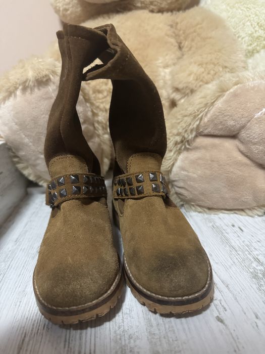 Ботуши за момиче / боти за момиче