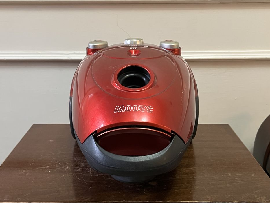 Пылесос Moulinex M-6211