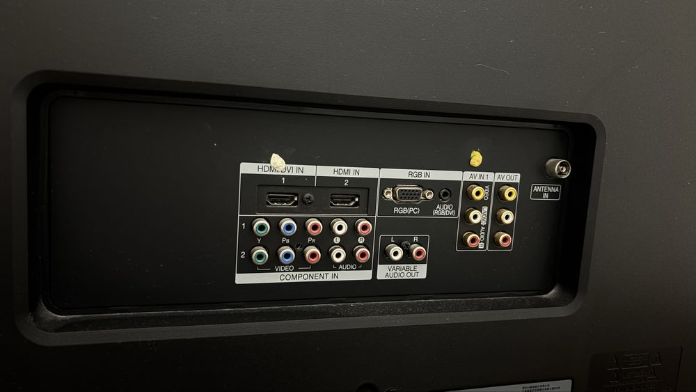 Телевизор LG Xcanvas