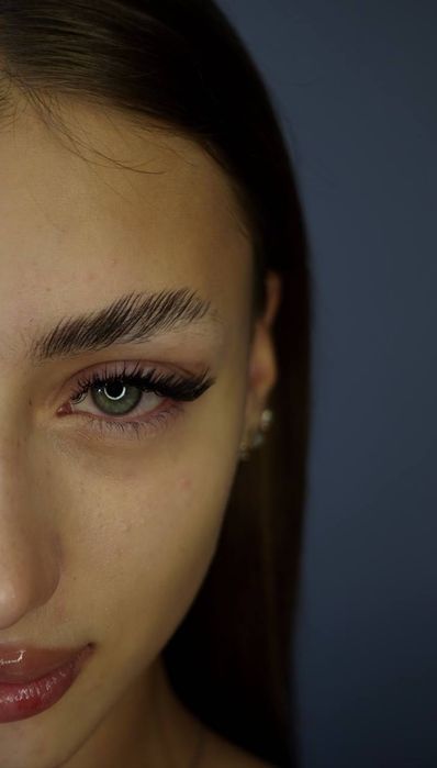 Удължаване На мигли  / Миглопластика