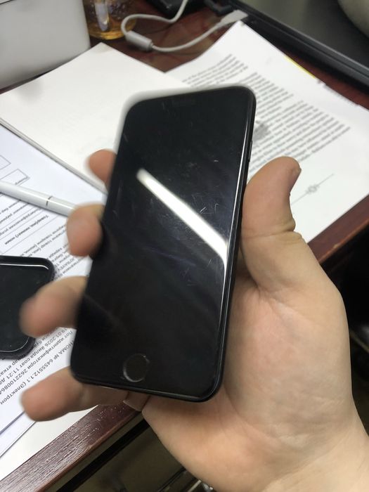 Iphone se 2020 64 gb