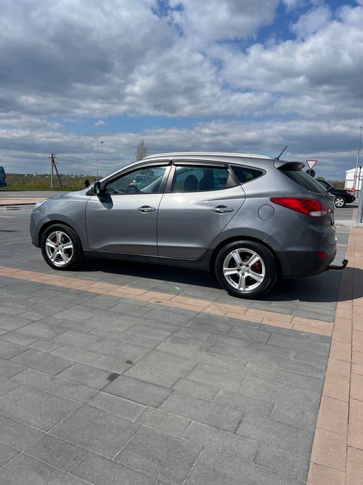 Hyundai ix35 automat 8190€