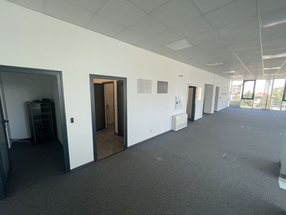 Дава се под наем Офис в София, Център - 209 кв.м за 2717 € - Снимка #4