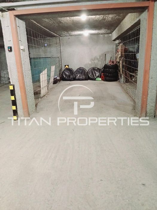 Продава се Гараж / Паркомясто в София, Слатина - 15 кв.м за 2107 €/кв.м - Снимка #1