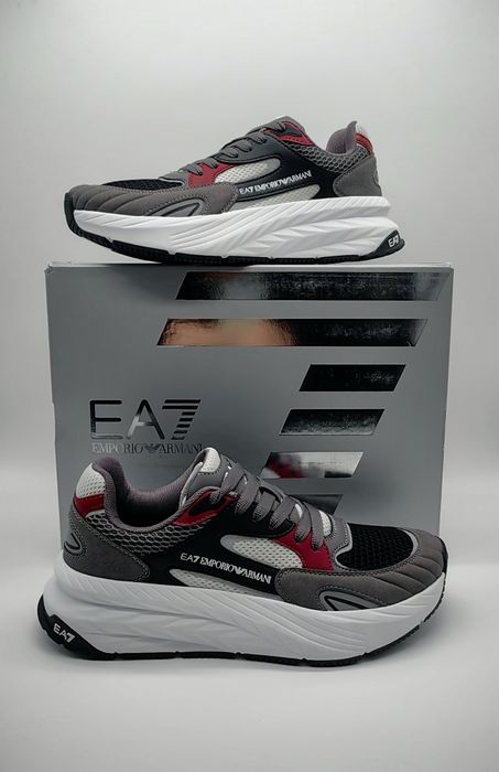 Emporio Armani Оригинални мъжки Сникърси
