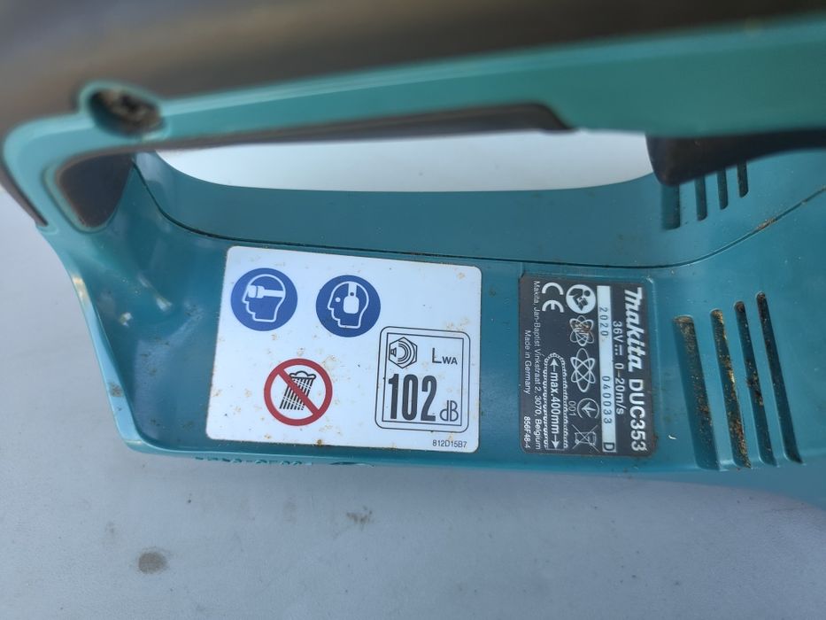 drujba electrica Makita și Milwaukee m12