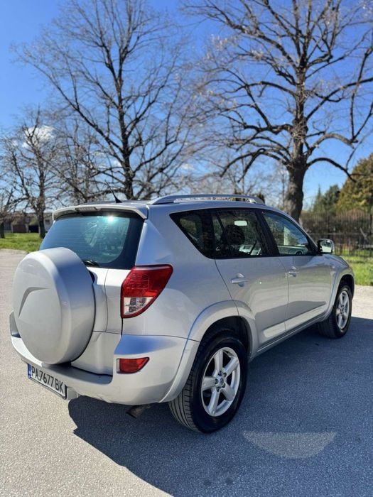 Toyota rav4 d4d 177