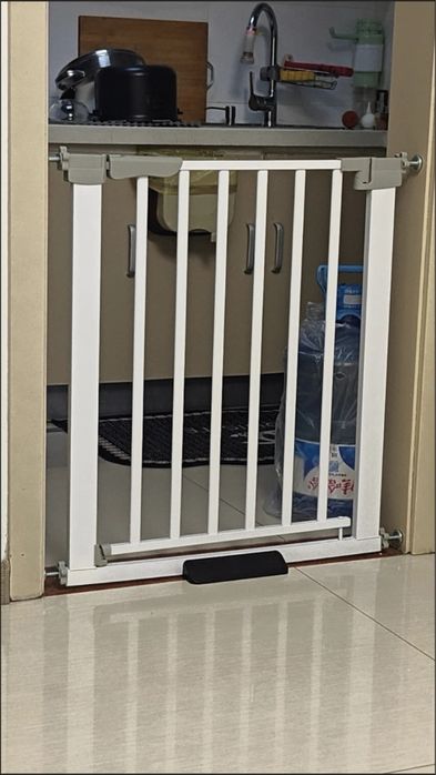 Продам перегородку-калитку