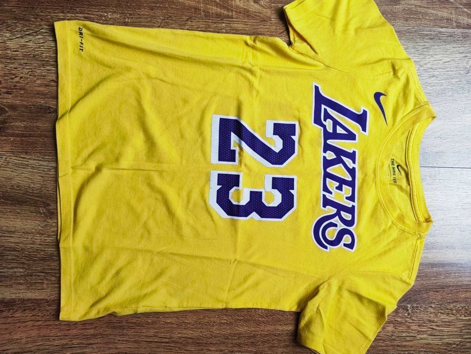 Lebron James nba тениска