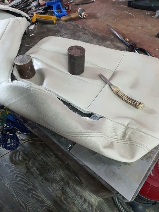 Retapitez cu piele naturala scaune auto sau de birou
