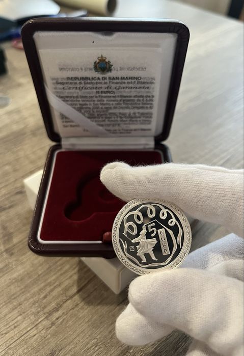 Сребърни унции различни видове със и без сертификат